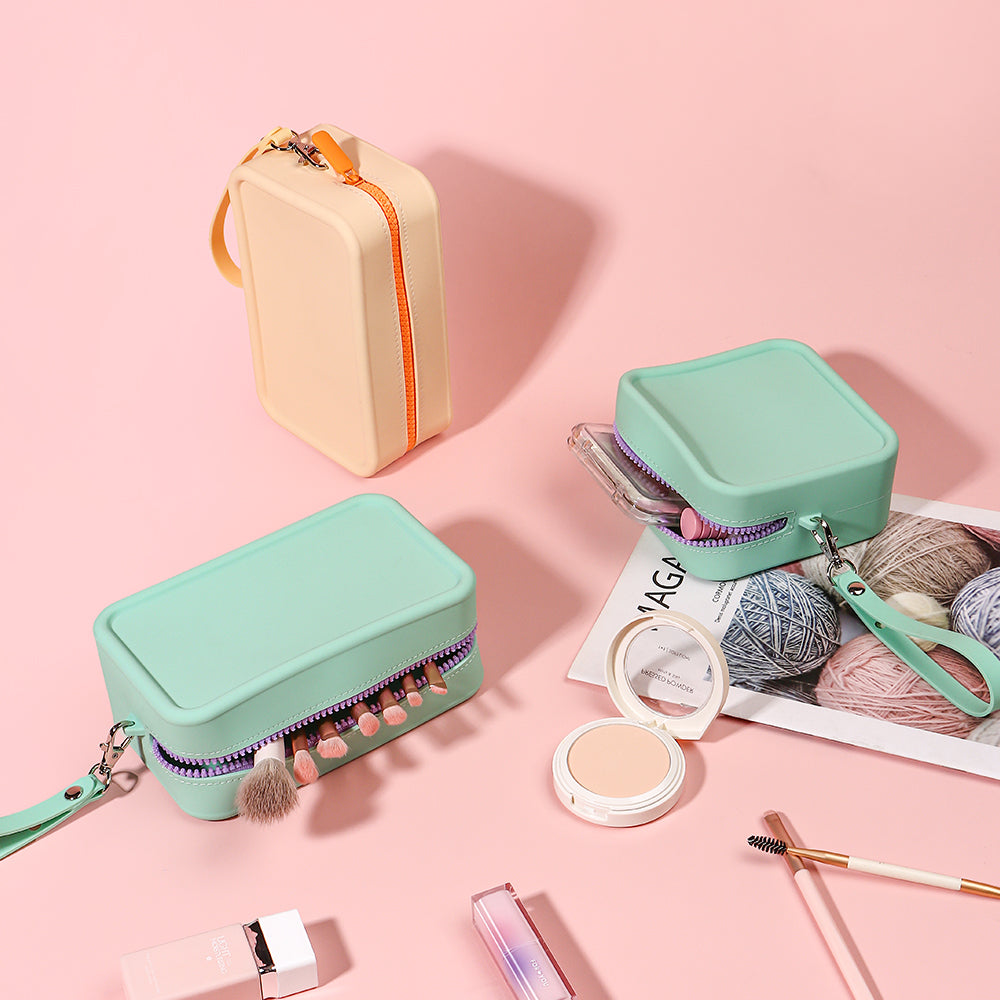 Mink’s Everyday Glam Organizer