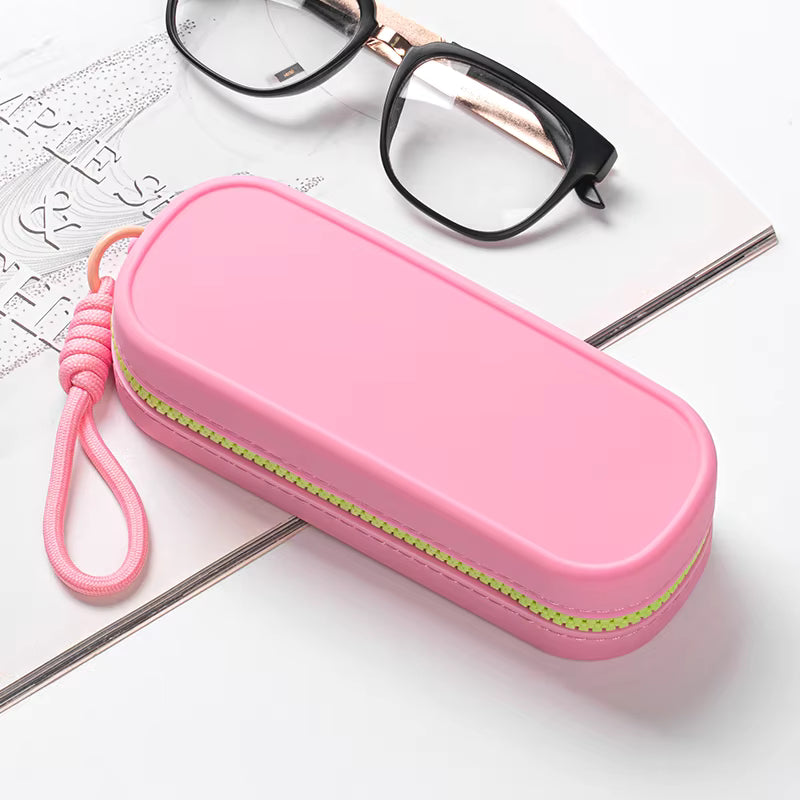 Mink’s Sunglasses Case (Silicon)