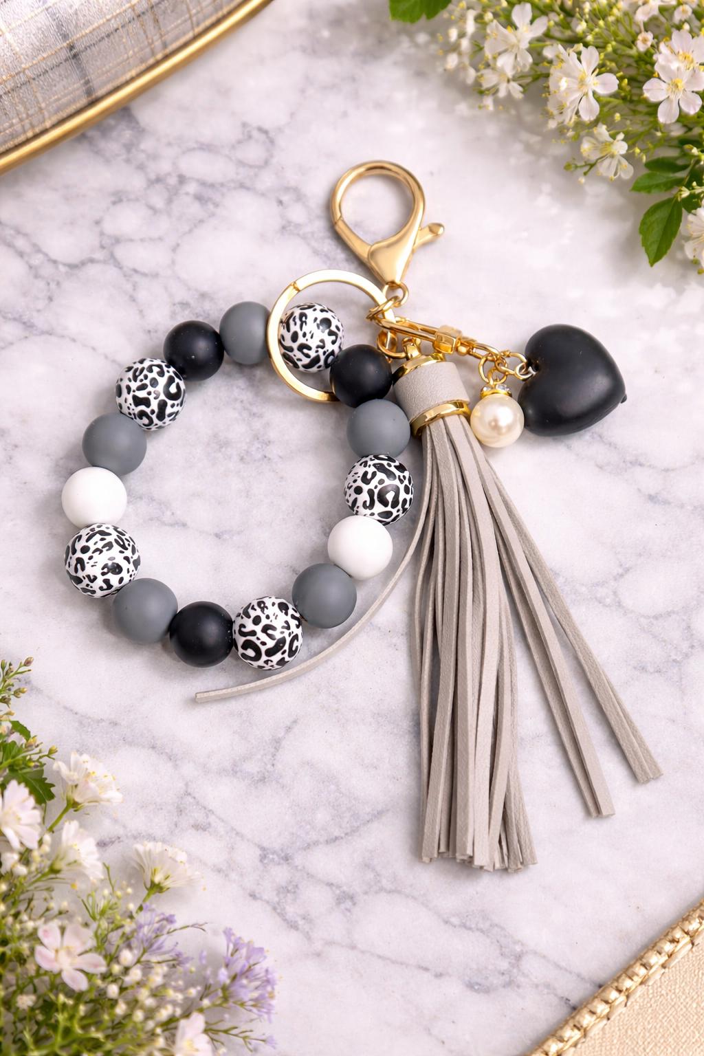 Elegant Dot Tassel Bag Tag